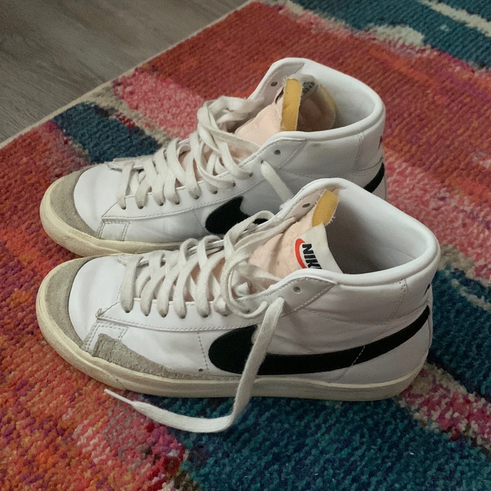 Great condition Nike blazers
